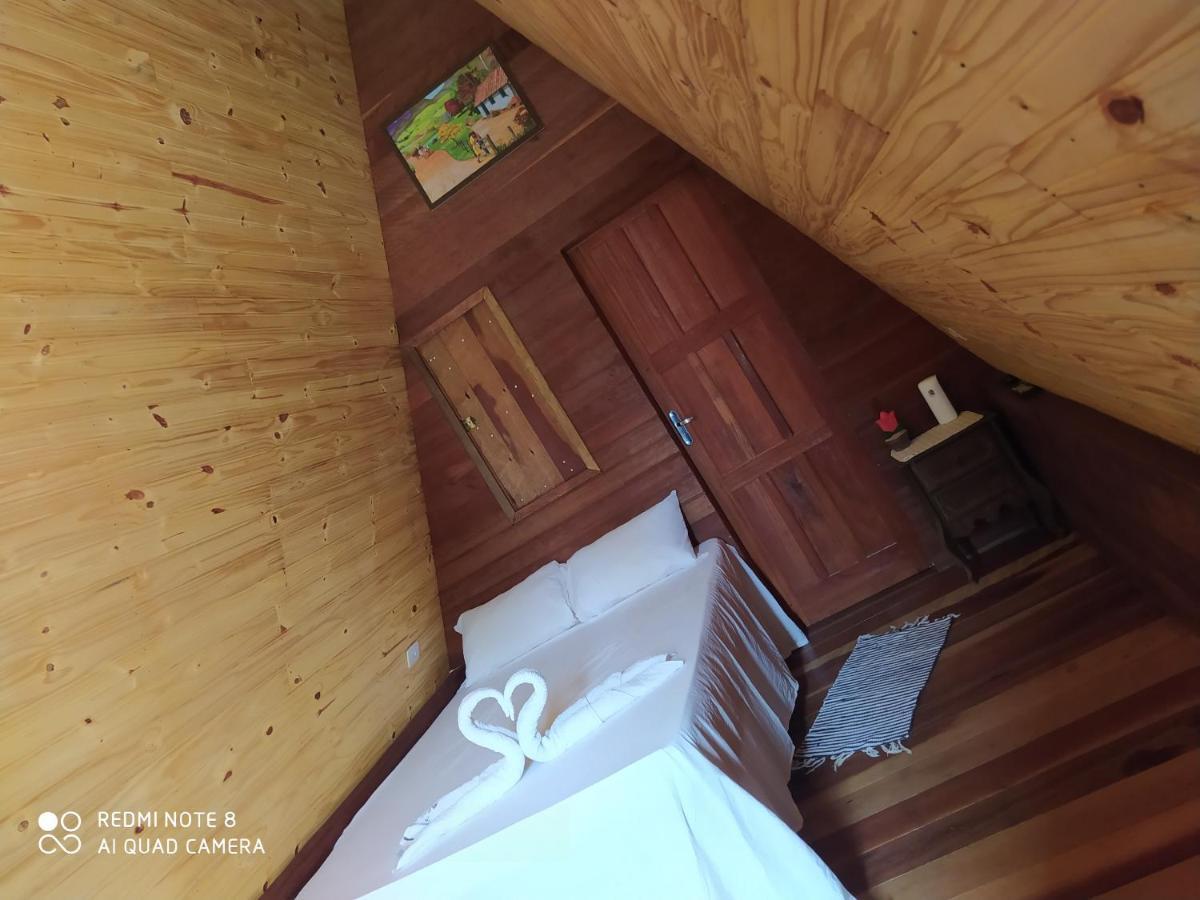 Chales E Camping Do Robinho 1 São Tomé das Letras Exteriör bild